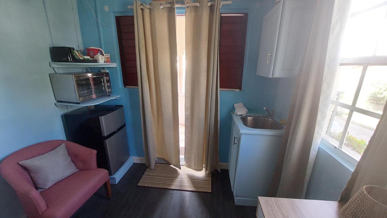 Carmen'S Cozy Studio Бриджтаун Экстерьер фото