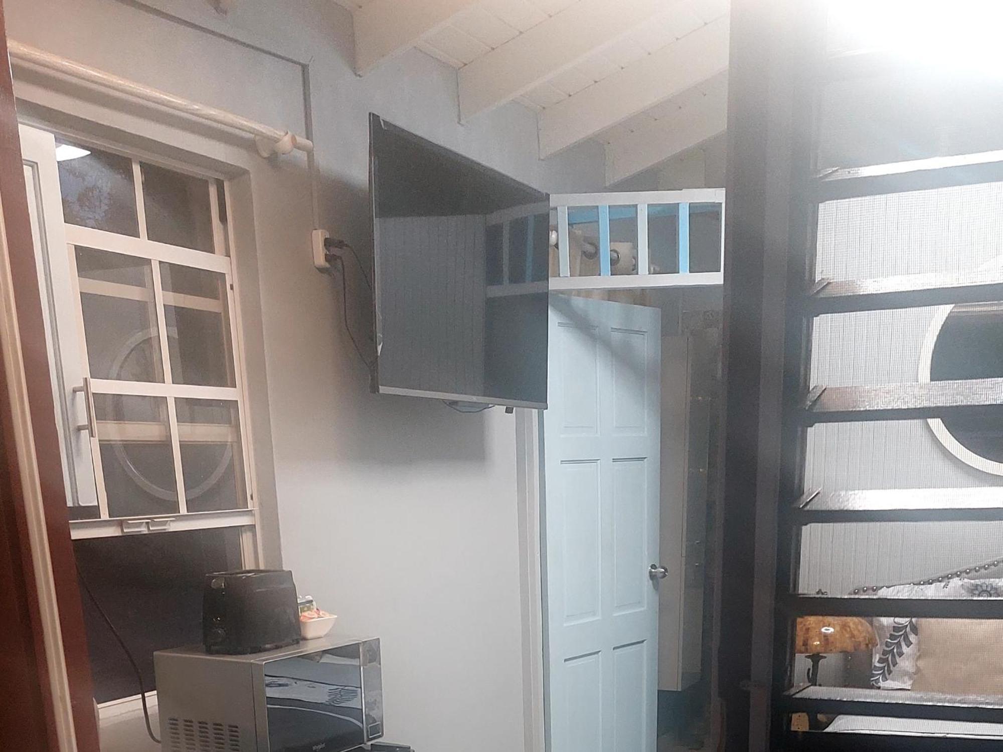 Carmen'S Cozy Studio Бриджтаун Экстерьер фото
